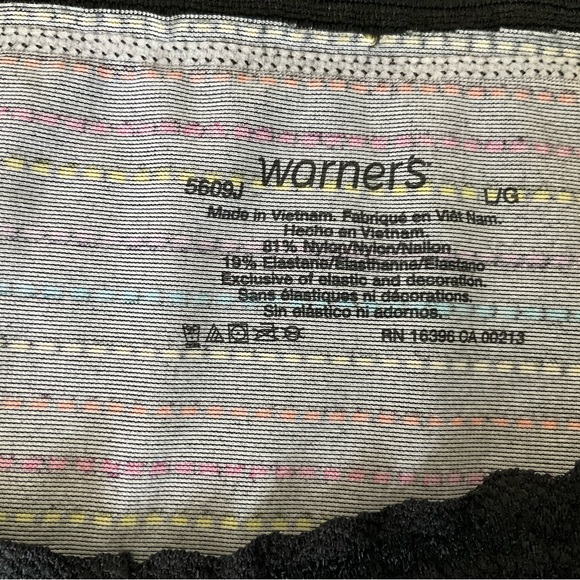 NWOT beautiful bra and underwear set - Picture 4 of 9